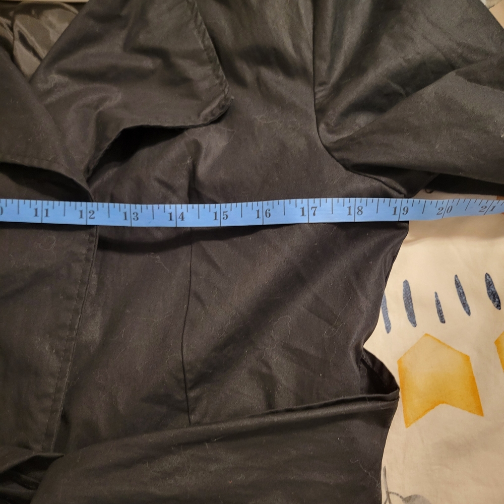 Le Chateau Sophisticated Black Women's Trench Coat Size M - Picture 4 of 4